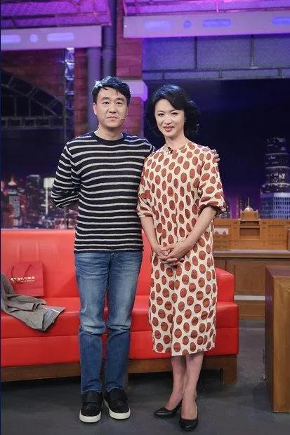 24年后再看何冰，才明白一顿饭就把老婆娶回家，到底有多幸运