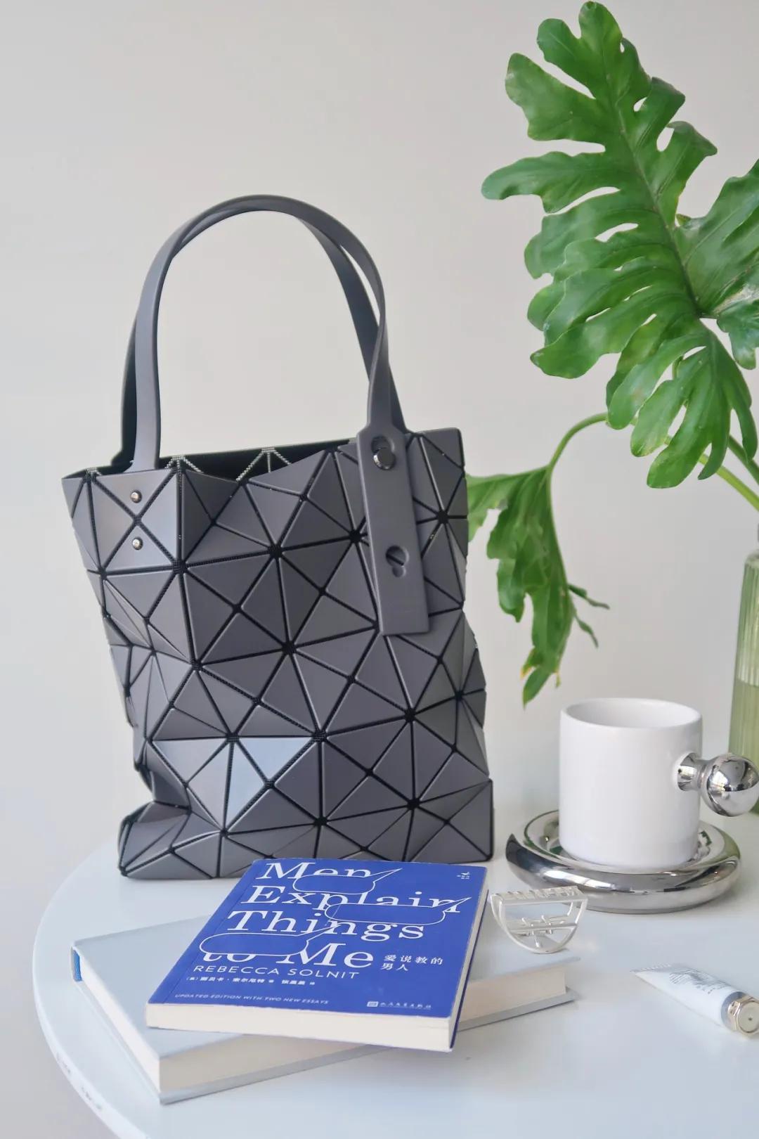 倪妮和张小斐脸型,倪妮和张小斐谁更好看