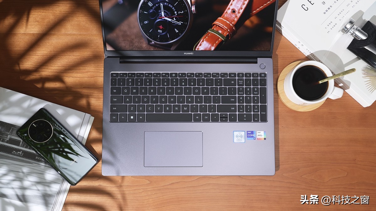 让重度办公效率更高！高性能大屏轻薄本华为MateBookD16将开售