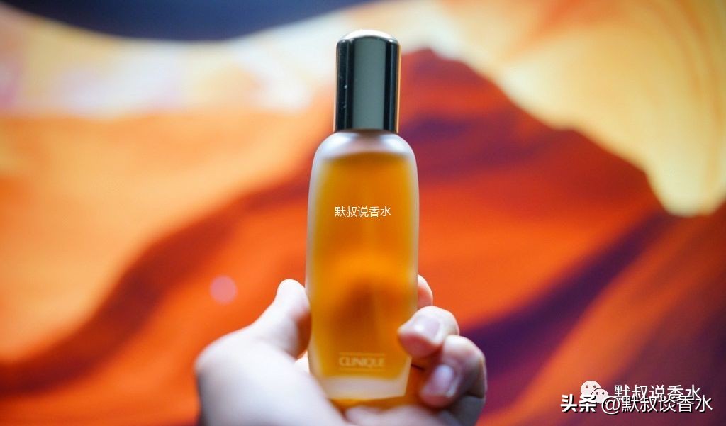 香水各种香调介绍 (香水十大香调科普)