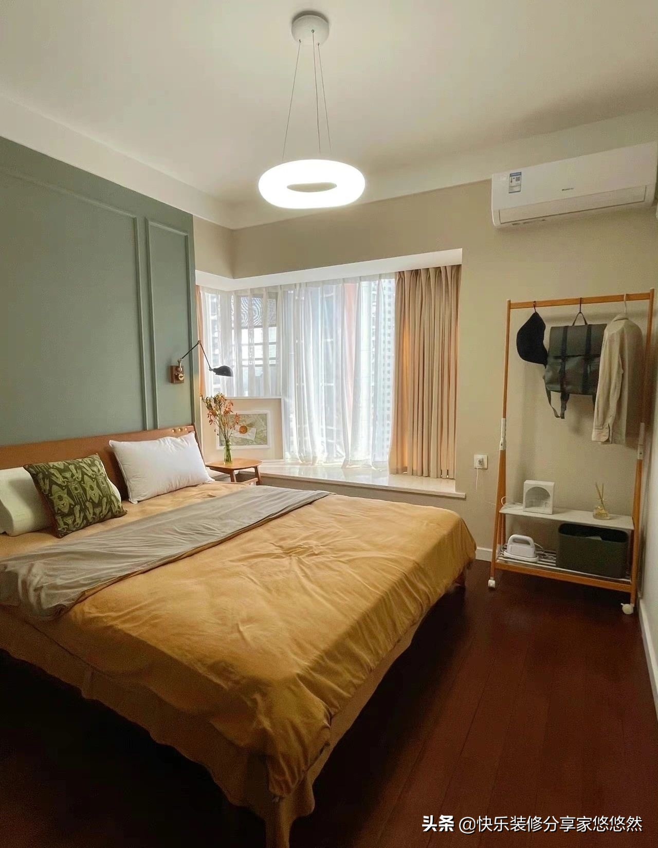 橄榄绿沙发客厅北欧风格颜色搭配,橄榄绿简约风