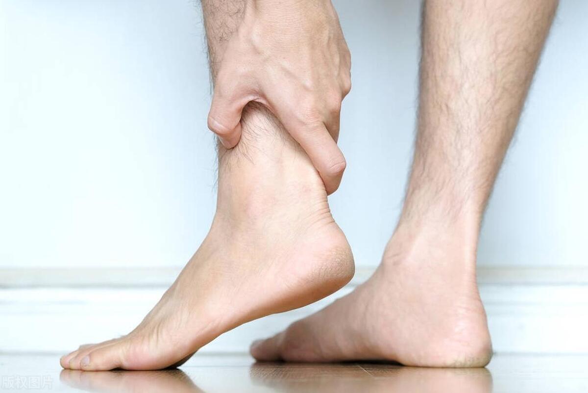 足踝术后怎么消肿,足跟骨术后肿胀如何消除