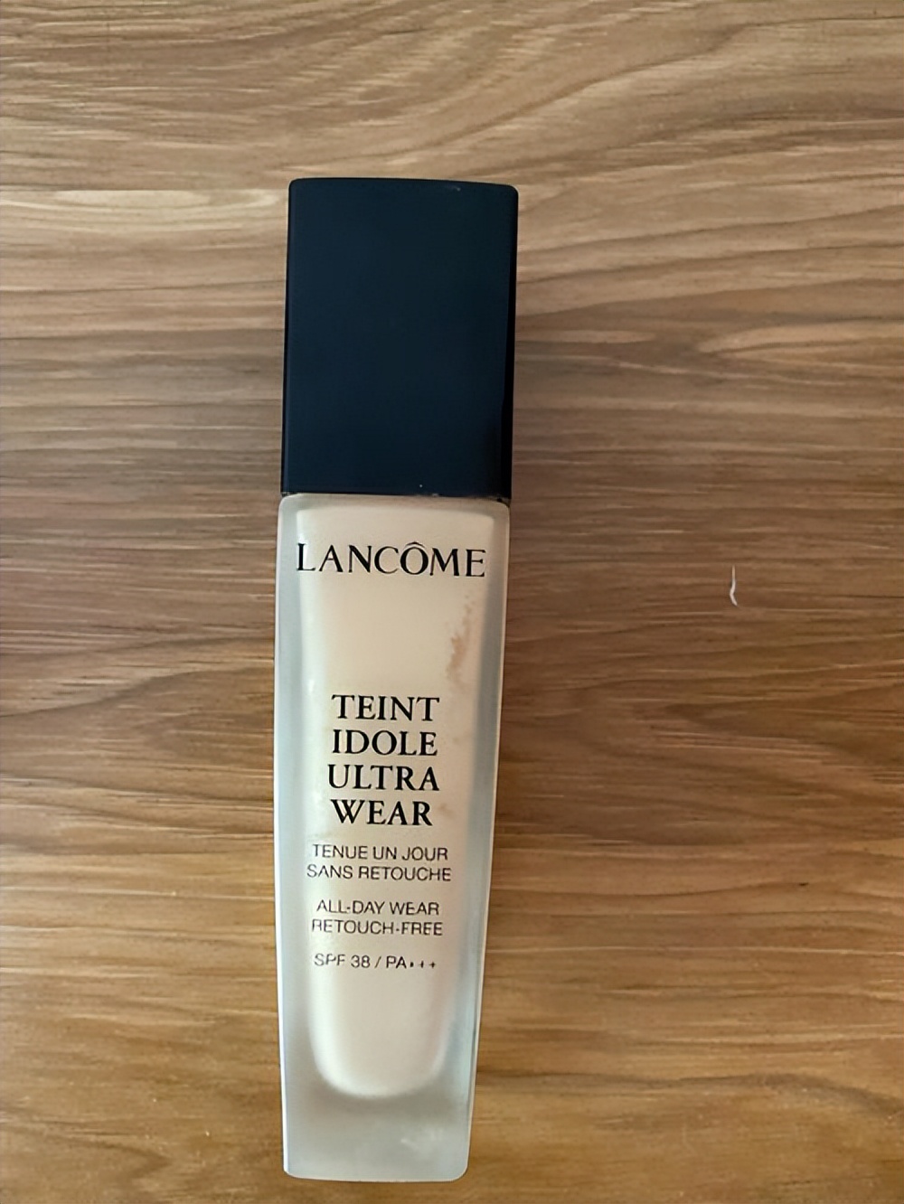 油皮粉底液推荐公认好用,蜜丝佛陀油皮粉底液