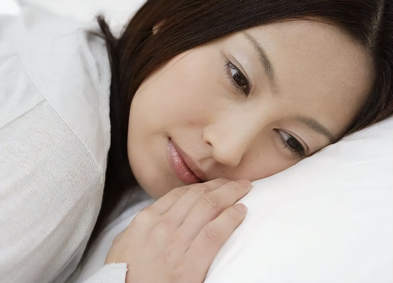 月经期间的体验,沉浸式体验女生的一天视频