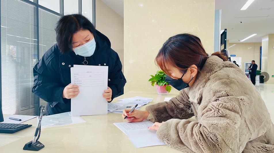 襄城区人力资源市场，搬新家了