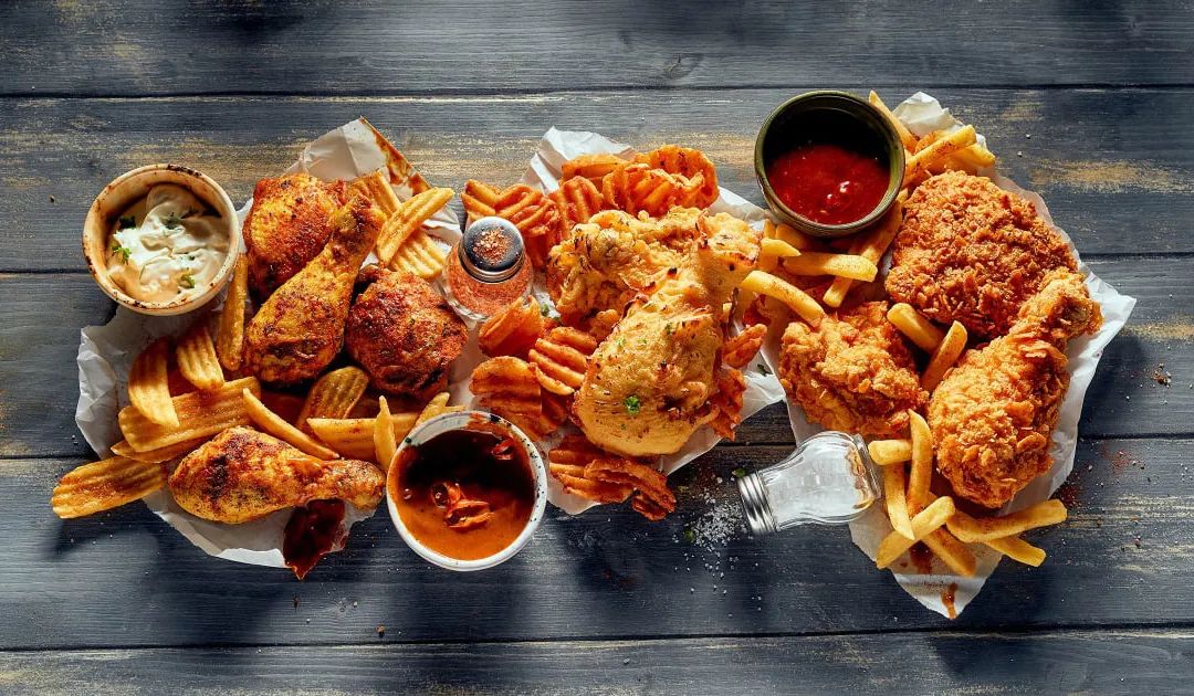 现在加盟的炸鸡店靠谱吗,炸鸡现在适合开店