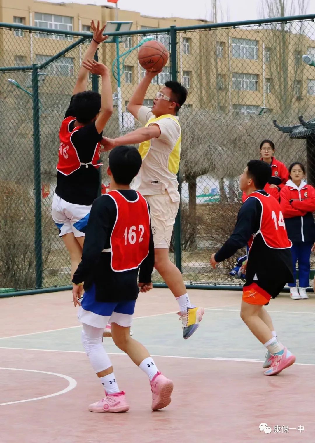 青春无畏篮球,青春无畏逐梦扬威篮球赛