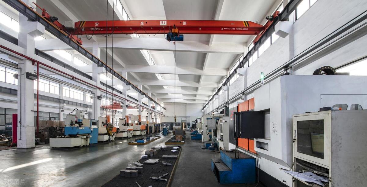 因为疫情影响生意倒闭,因为疫情被迫被裁员