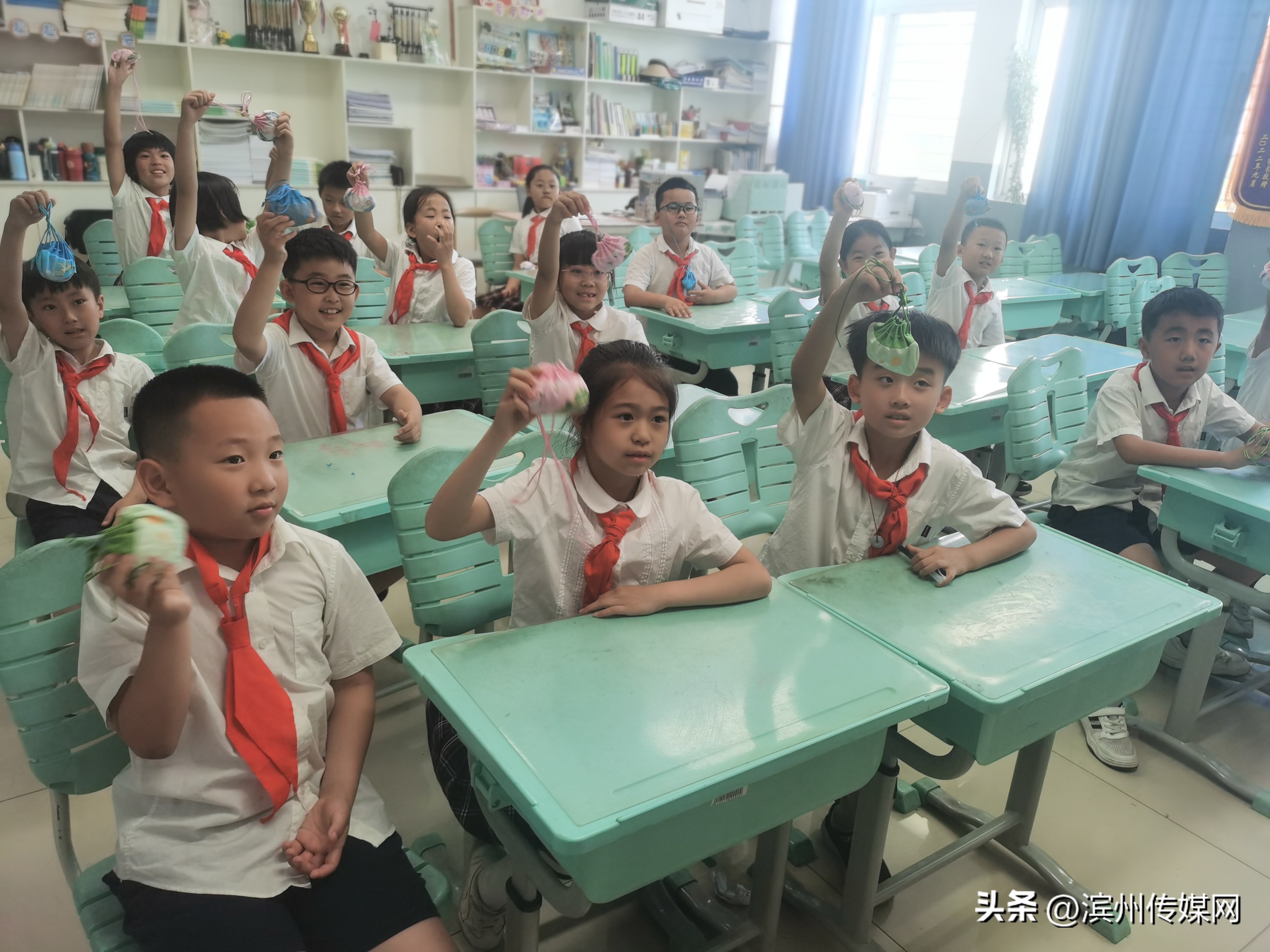 非遗文化进校园课堂设计,学校邀请非遗文化传承人进校园