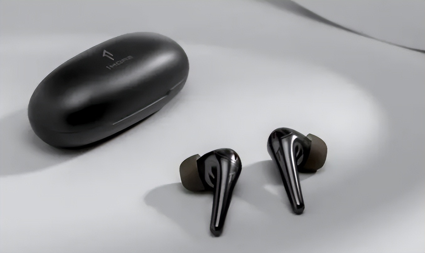 蓝牙耳机哪款防掉好用,哪款蓝牙耳机的防风效果好