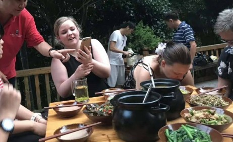 中日游客日本旅游,日本人来华旅游感受