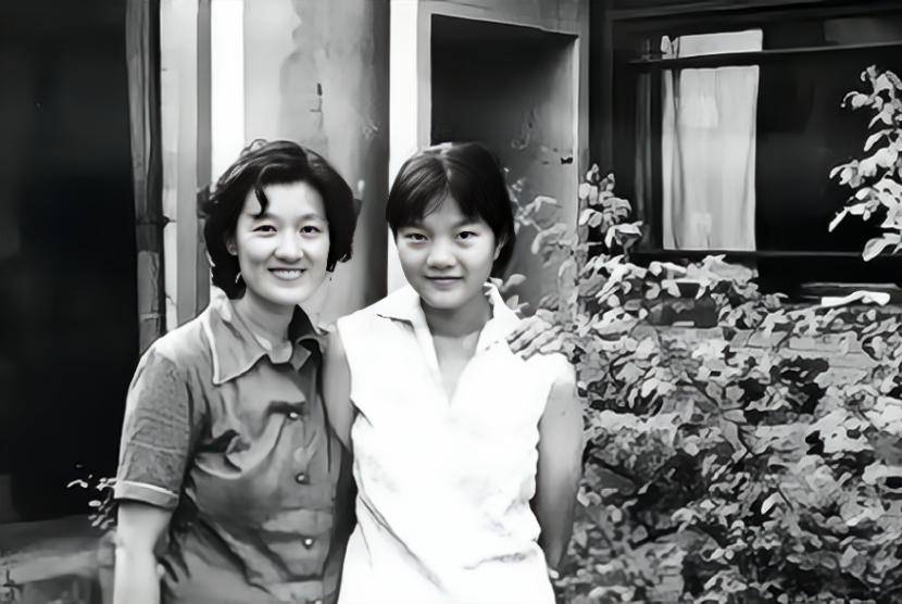 洪晃出身名门历经四段婚姻,洪晃结婚前婚后