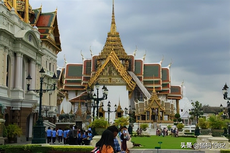 为什么中国人都愿意去泰国,中国人为什么喜欢去泰国日本旅游
