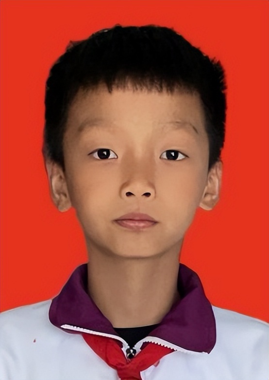 学身边榜样争做新时代好少年内容,向榜样看齐争做新时代好少年朗诵