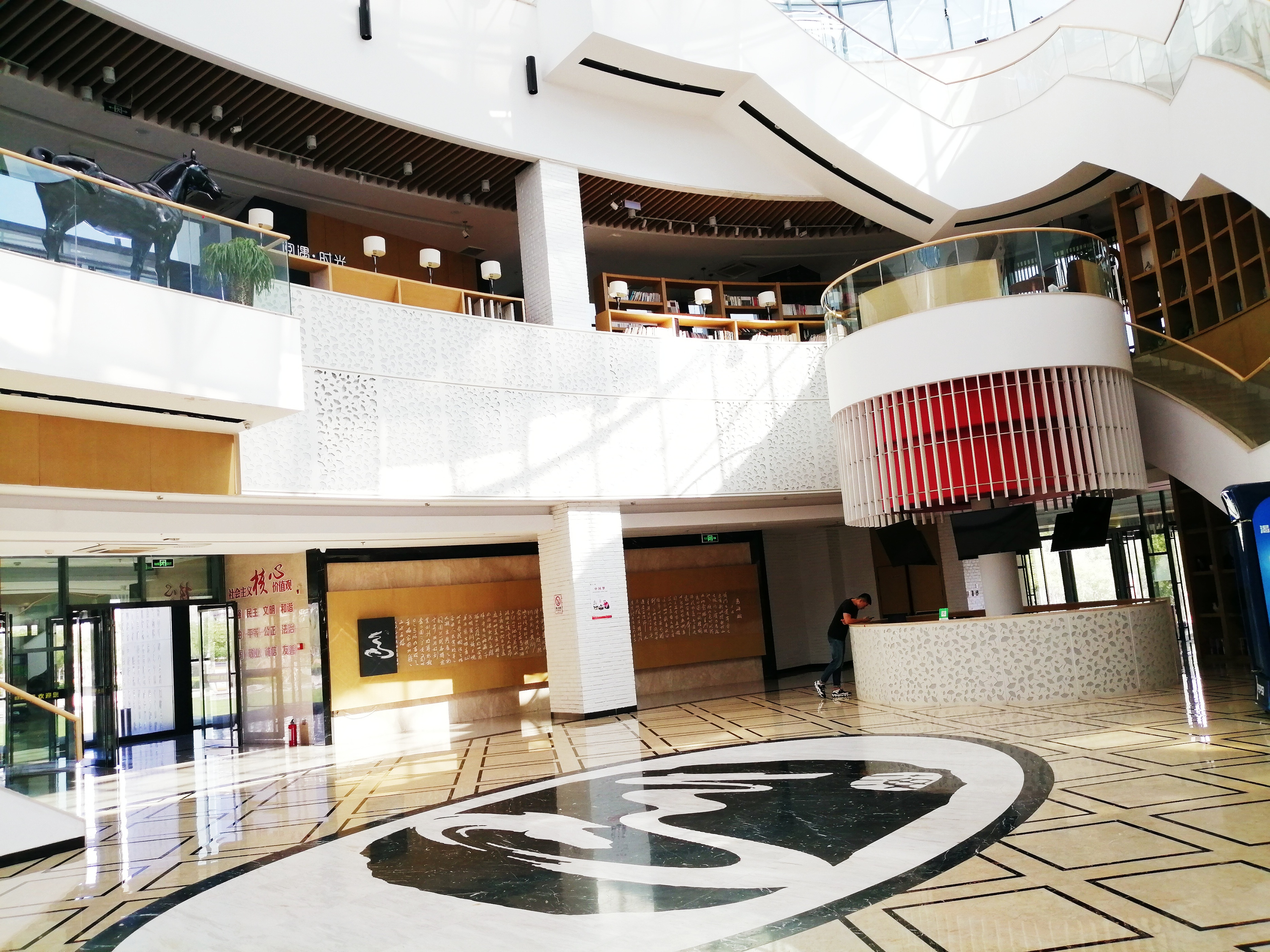 乌海沙漠之旅,时光流逝的城市记忆乌海