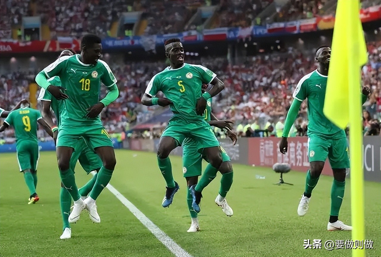摩洛哥创造历史振奋人心，平凡而伟大的非洲足球故事