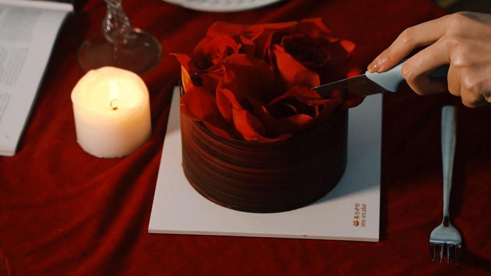 适合做情人节的蛋糕,情人节爆浆蛋糕