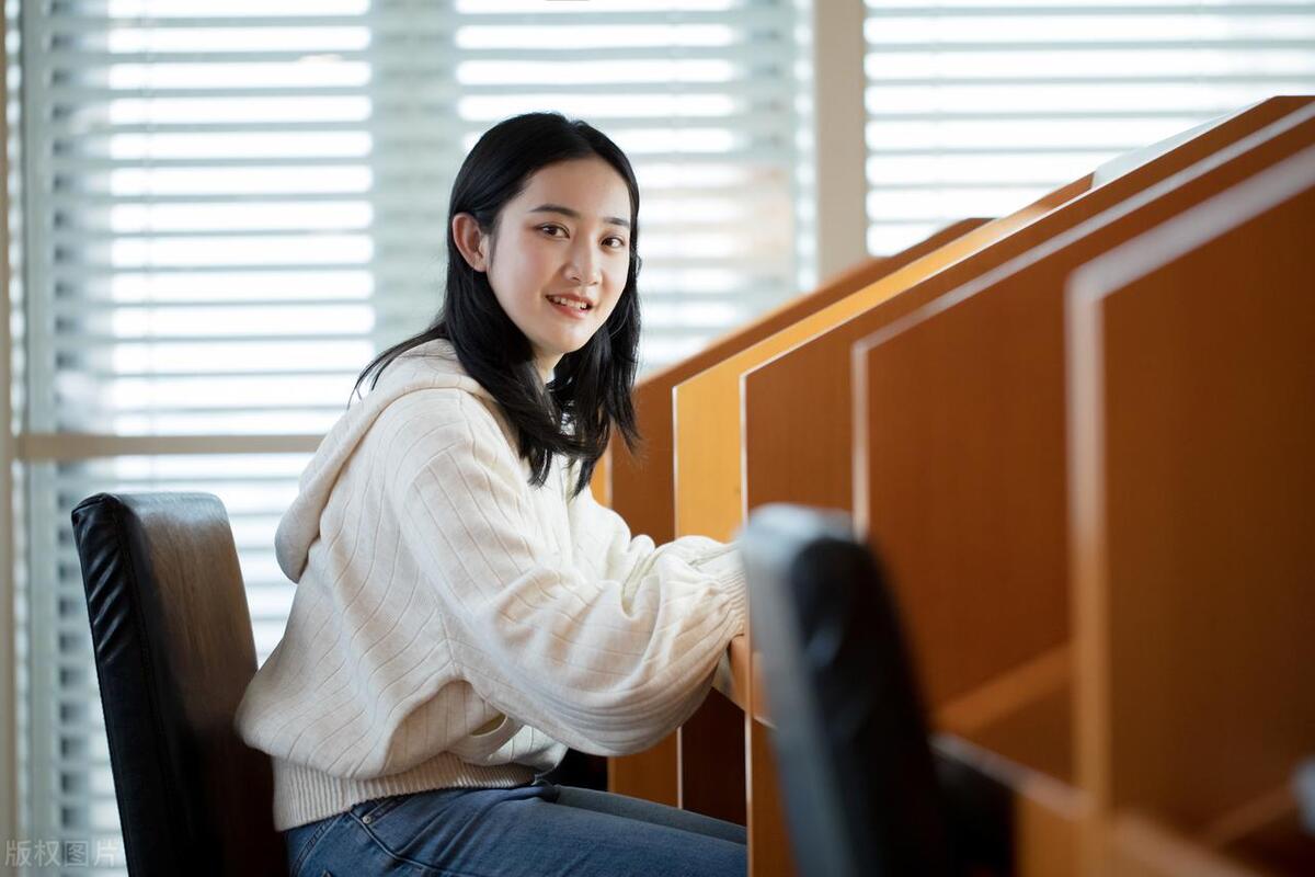 学生如何提高创新性思维能力,如何提高大学生的创新意识