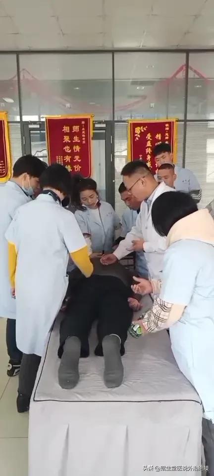 治咳嗽要穴,咳嗽穴一按就好