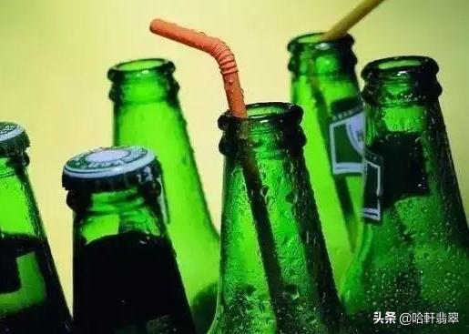 酷似啤酒瓶底的「冰翠」，为何能屡屡冒充高档冰种翡翠？