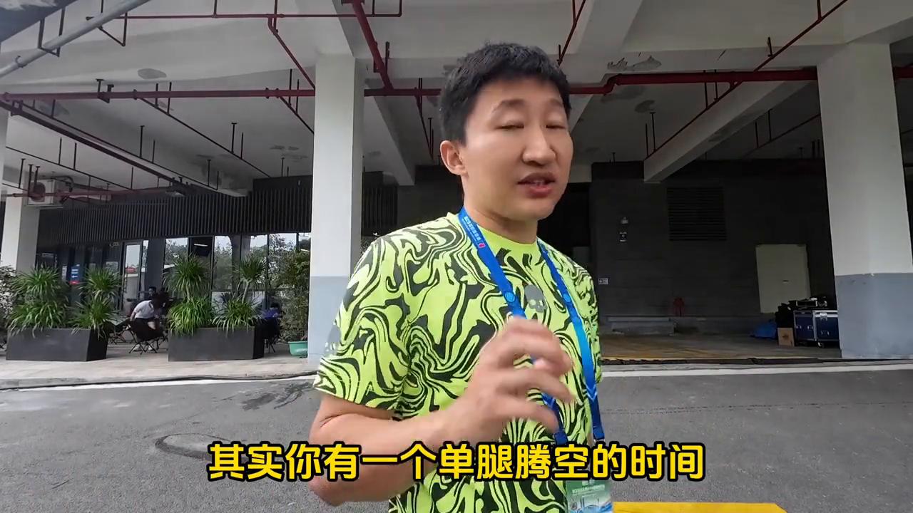 老年人如何走路健身,老年人怎么走路才正确