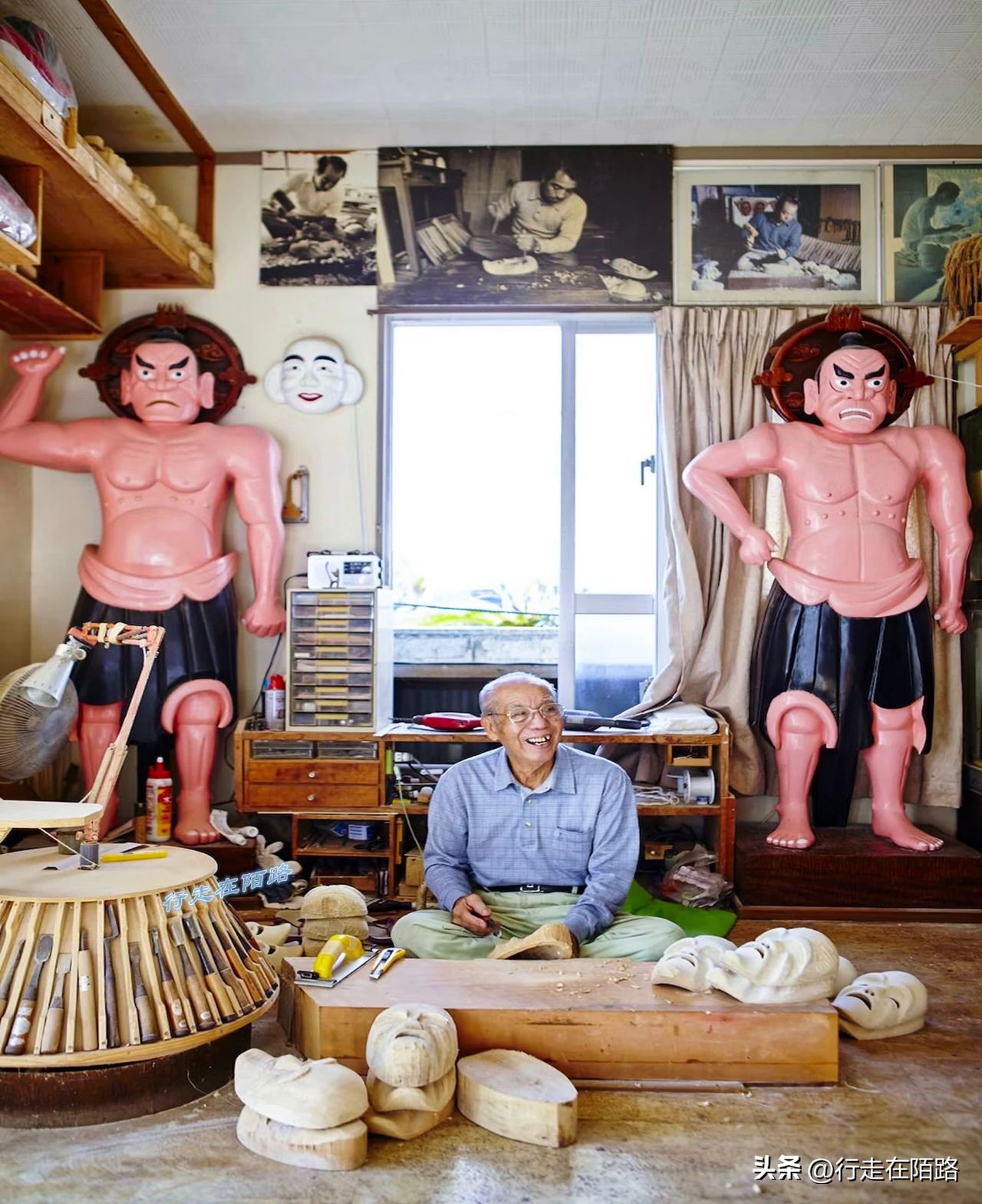 琉球竹富岛：红瓦屋顶石狮镇宅，小葱豆腐长命百岁