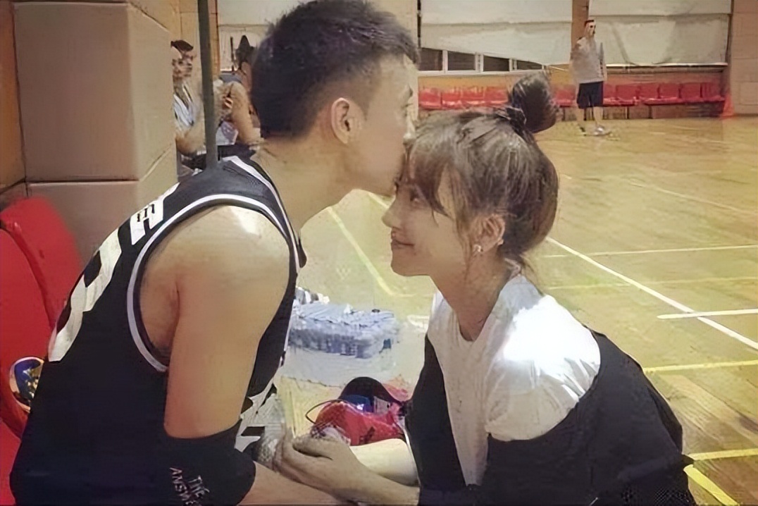 秦奋跟韦雪怎么认识的,富二代秦奋和韦雪的关系