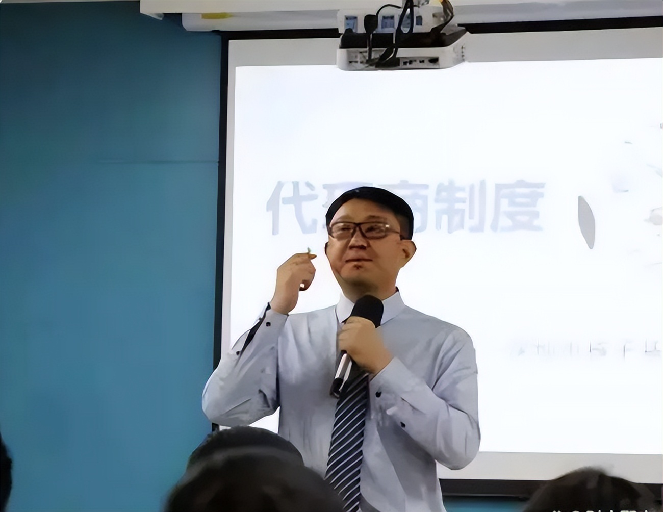 张珊珊注册了陕西多少家核酸公司,张珊珊在全国注册35家核酸公司