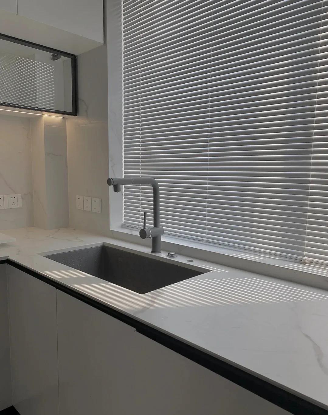 近日浙江一女子晒出自建房,辽宁一女子晒160新家装修