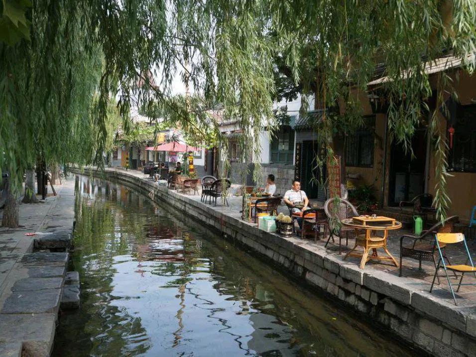 漫步济南老街满满都是烟火气,济南最值得去的老街