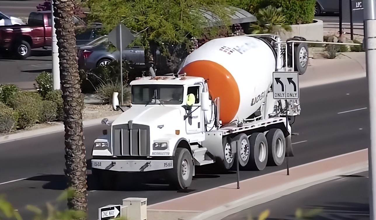 白糖对混凝土有腐蚀吗,混凝土遇到油