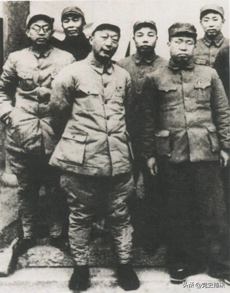 彭德怀评价刚正不阿的黄克诚：你比我还像彭德怀