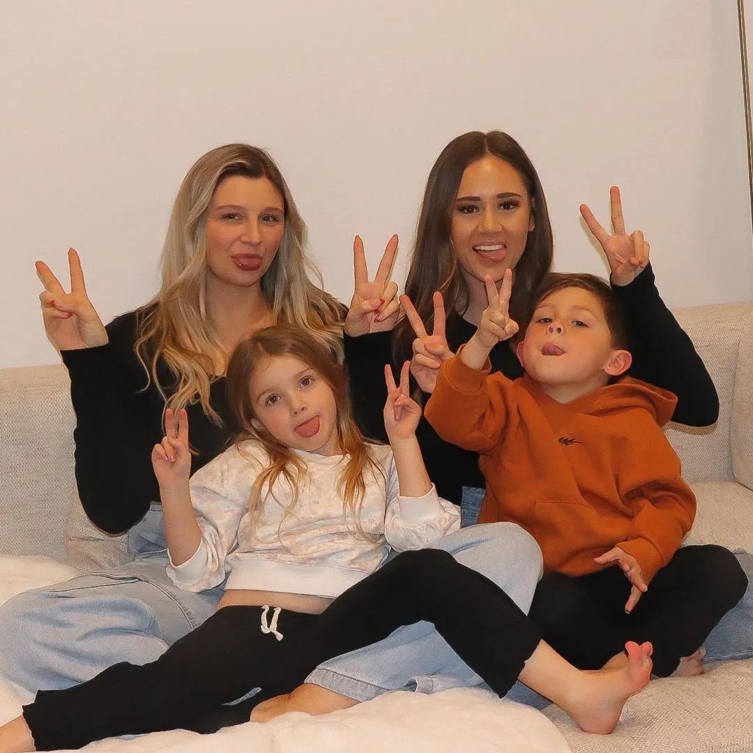 25岁妹子离婚后带娃和闺蜜合租!晒日常爆红网络:姐妹比男人靠谱