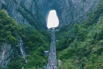 张吉怀高铁站点时间详细表,湖南的张吉怀高铁一天开行几对