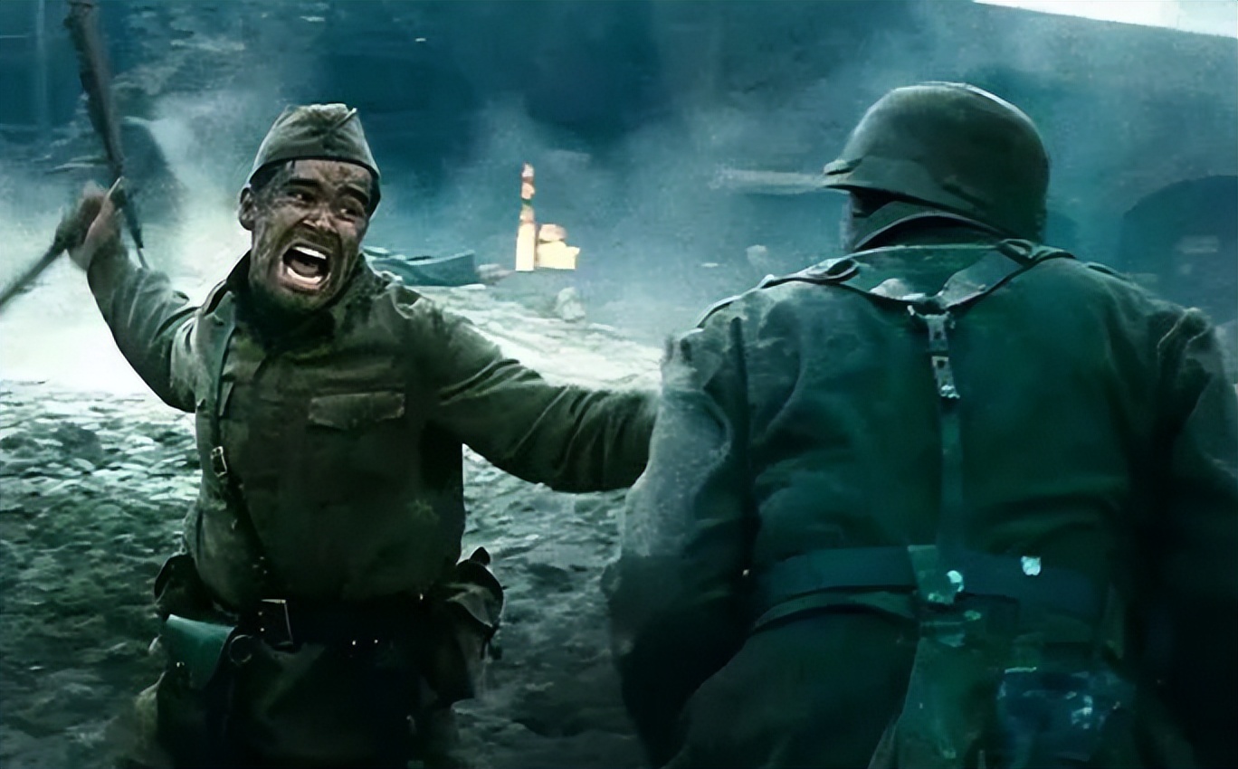 士兵“开战车”去喝酒,普京大怒下令抓捕,俄式酗酒何屡禁不止?