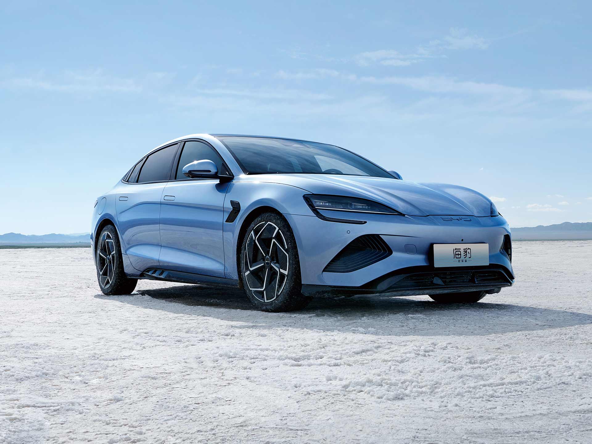 国产新能源汽车排名前十名小鹏,比亚迪蔚来哪个车最好