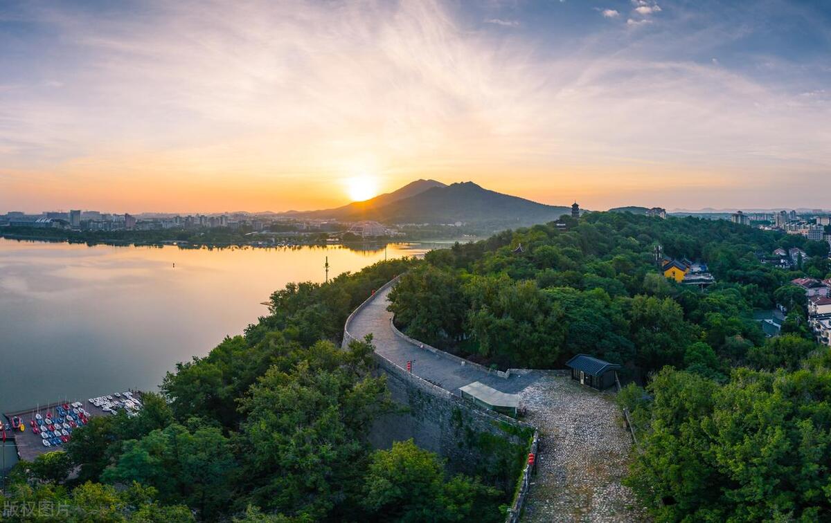 文旅角度打造景区的建议,文旅景区的盈利模式