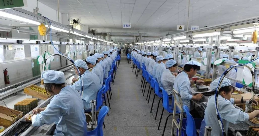 留在大城市打拼还是回家,留在大城市打拼还是留在家乡发展