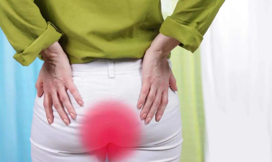 直肠癌放疗期间便血正常吗,直肠癌放疗会引起小便疼痛出血