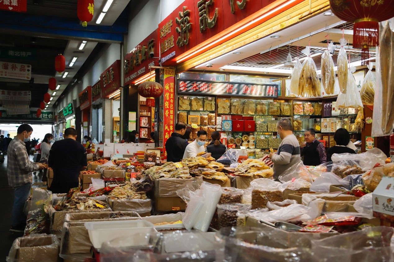 深圳海吉星年货,新春走基层海鲜市场