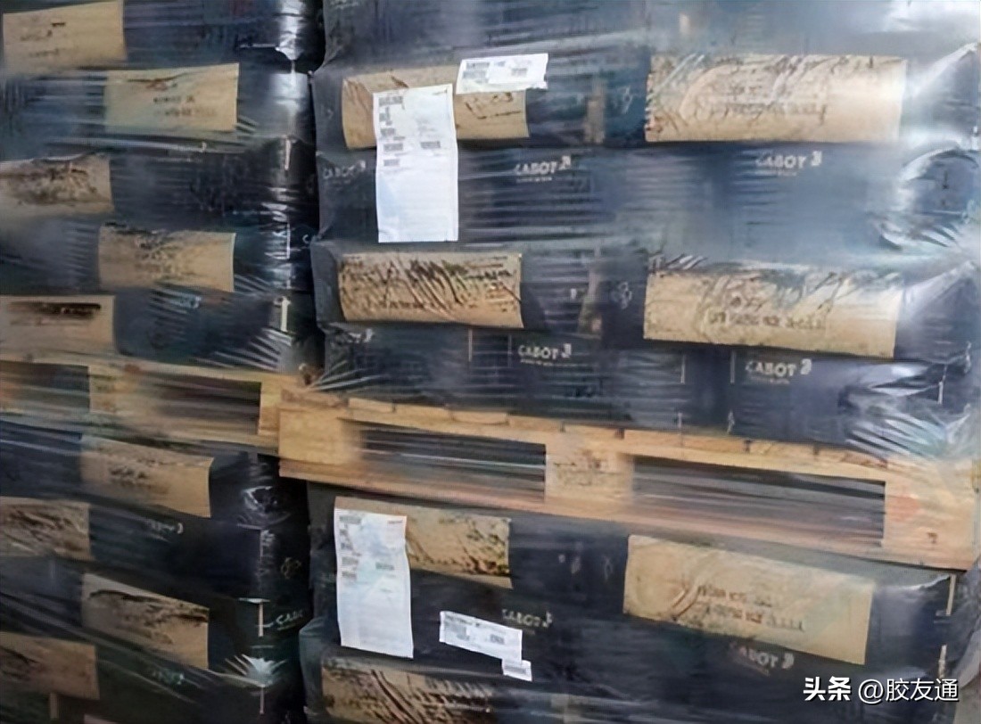 卡博特在日本购买太阳能农场