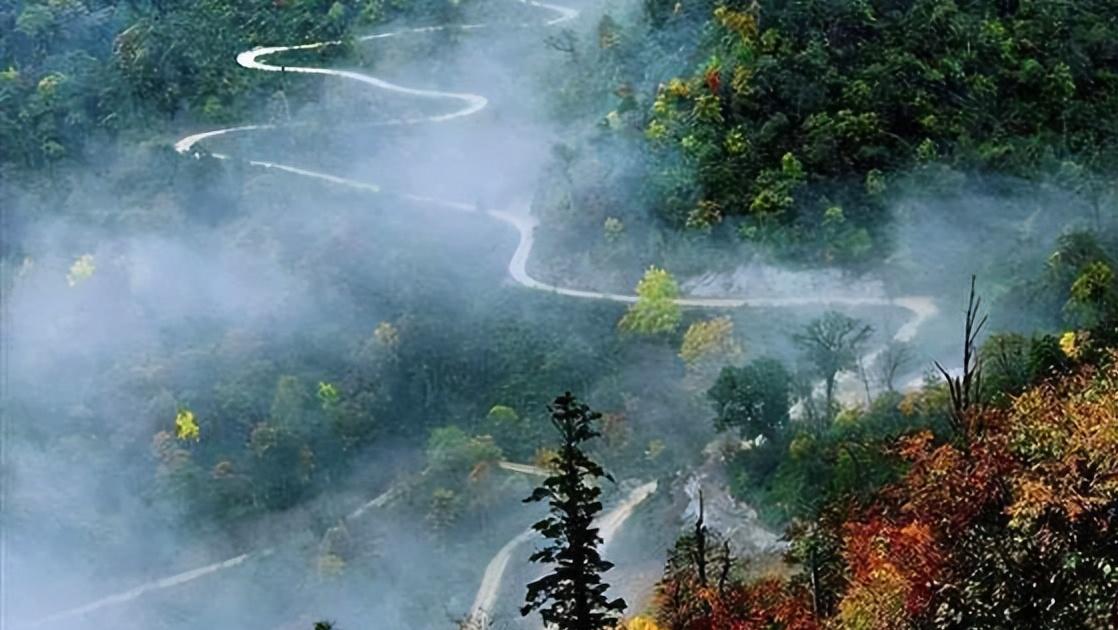 你一定去过许多迷人或神奇的地方,中国境内最值得去的三个地方