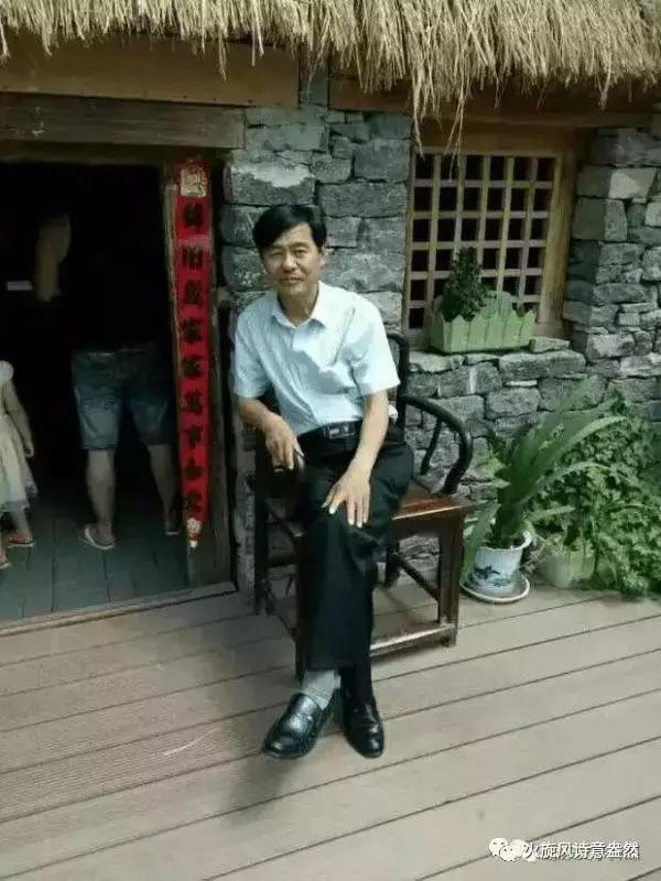 拍蜻蜓童年记忆,拍蝴蝶的小孩