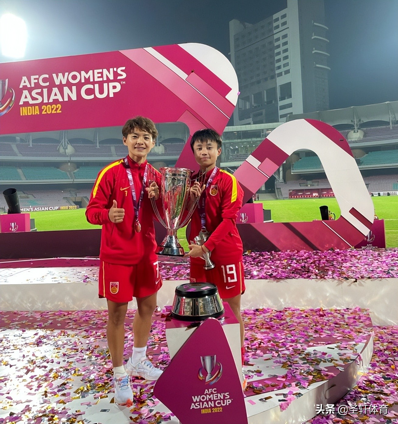 彭诗梦出击失误完整视频,彭诗梦世界杯多次精彩扑救