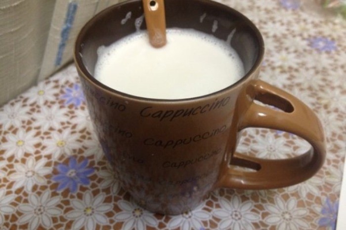 养父母靠煤气养大女儿20年后寻亲,养父扛煤气罐供女孩读到博士