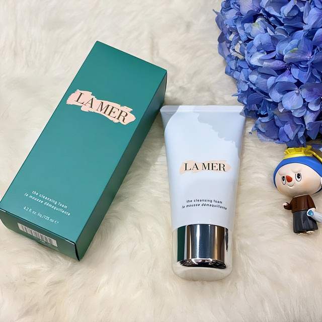 请推荐一下哪款女士洗面奶好用,女士洗面奶补水保湿美白祛痘套装