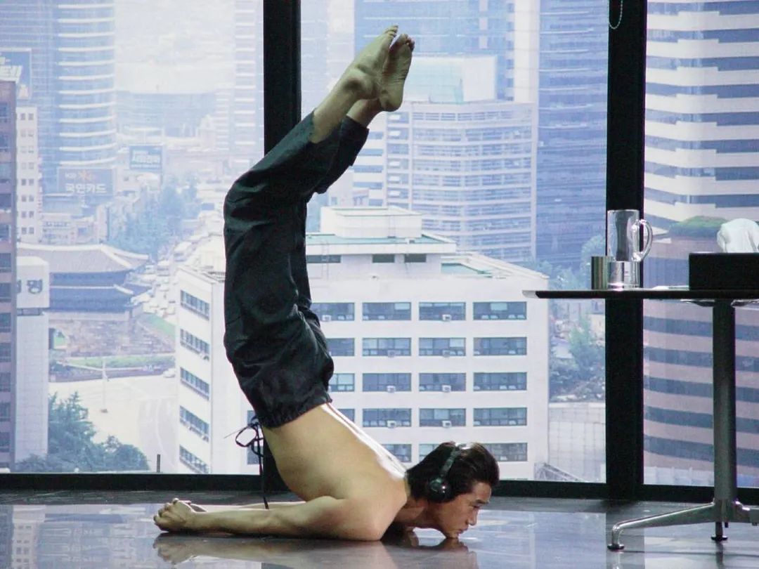 把*欲情**拍到极致的韩国大导演，和他合作过的女演员都甘愿为他献身