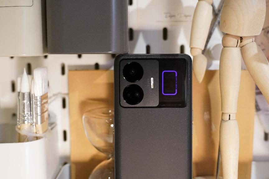 五一有什么大屏手机值得入手,5千左右性价比高的手机持久耐用