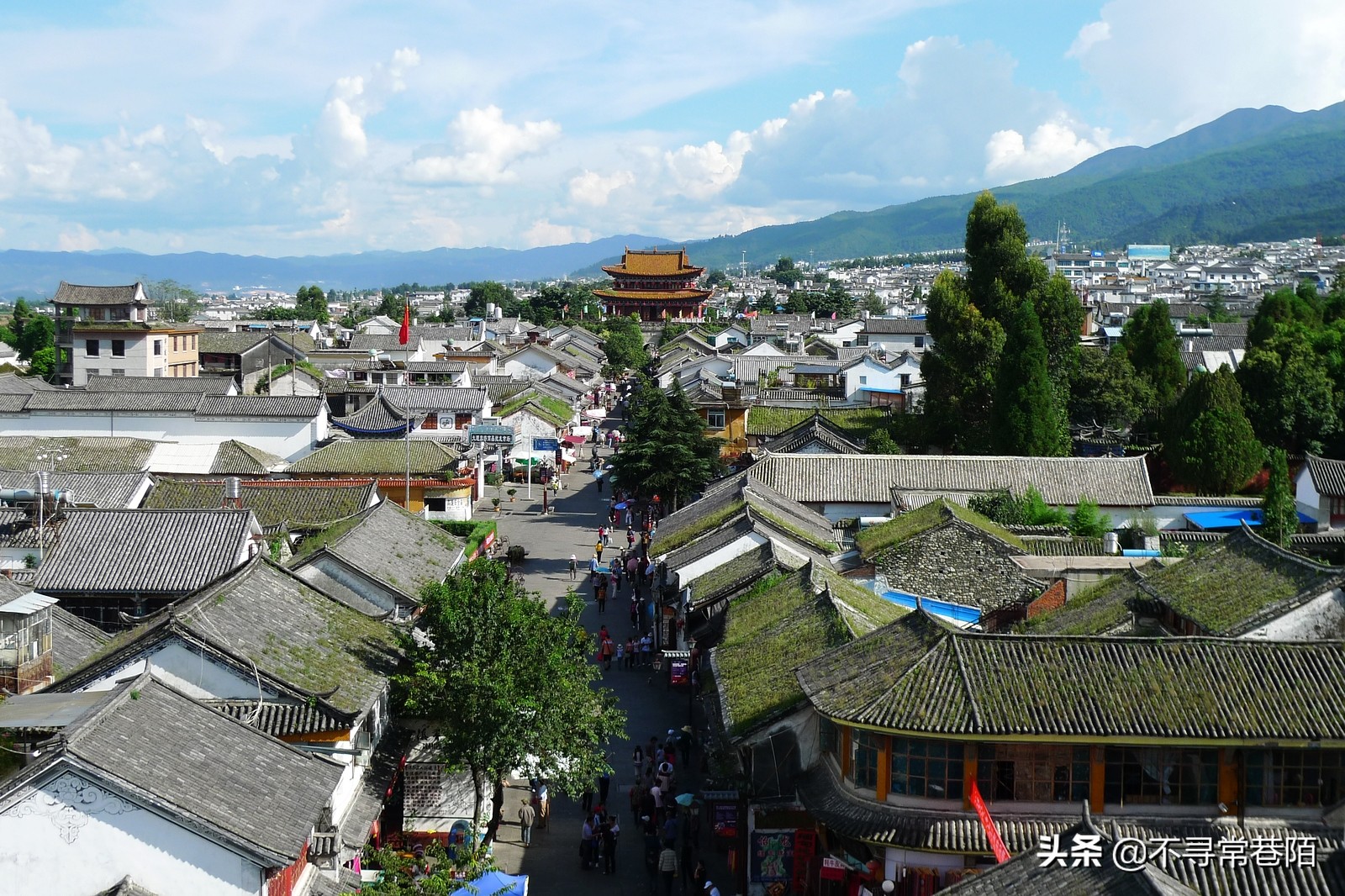 这里有许多历史悠久的古镇,从历史中走来的古镇