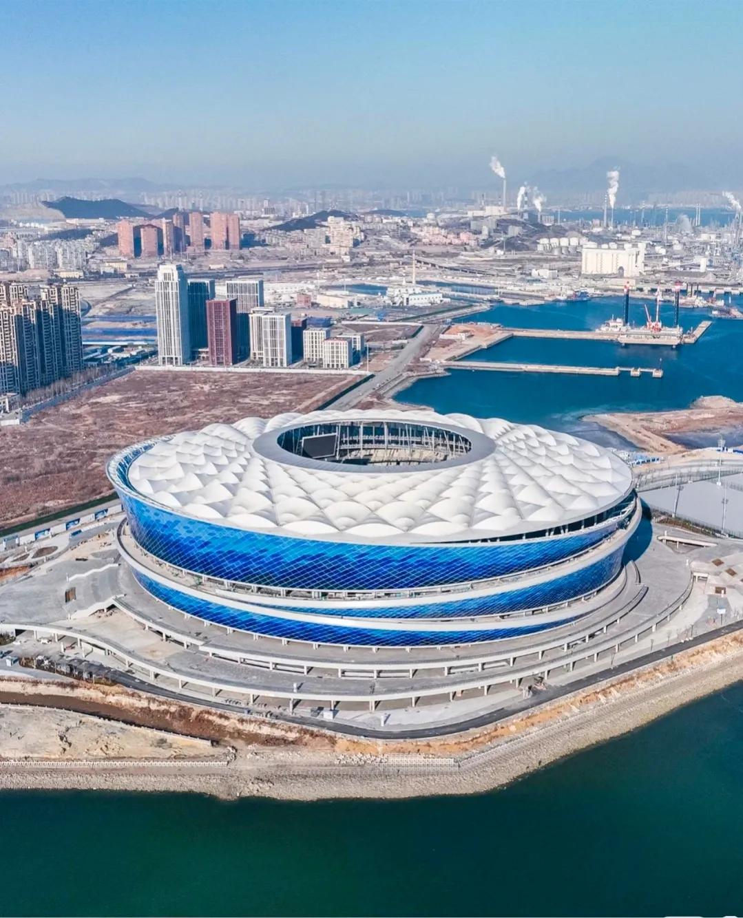 西北最大的体育场在哪里,中国最大的十大体育场